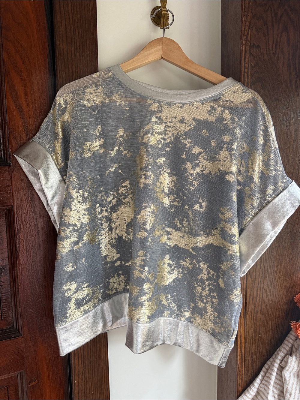 Pilcro Metallic Gray and Gold Boxy Short Sleeve Sweatshirt